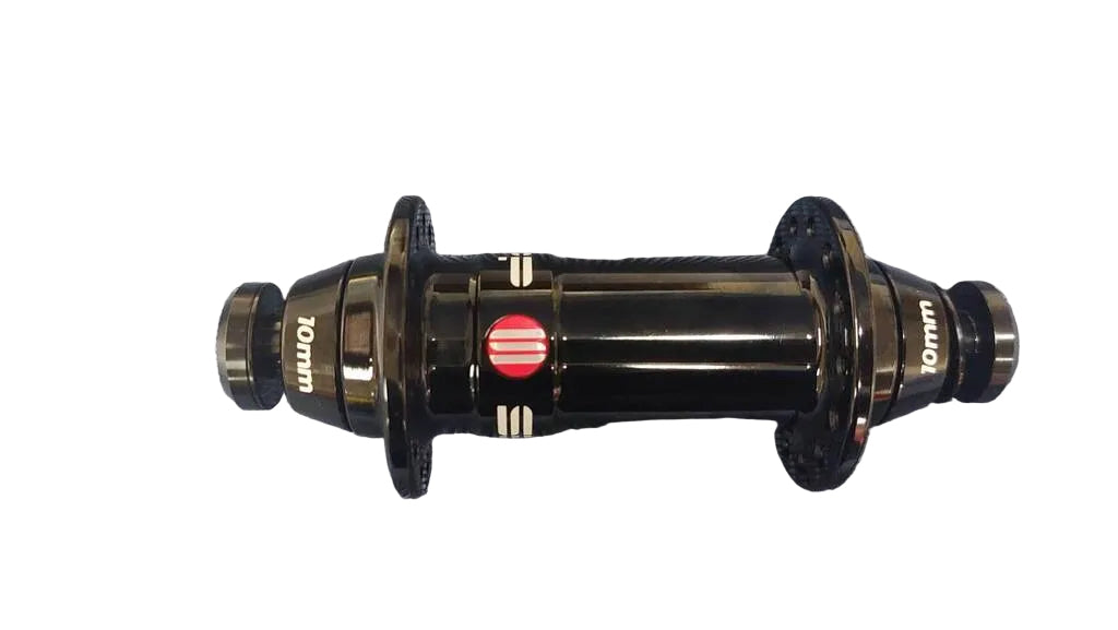 A black carbon fiber bicycle hub with white '10mm' text printed on the side.